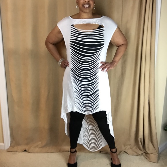 NWT Sleeveless Hi-Lo Dress w/ Slash Detail size 3X - Picture 2 of 16